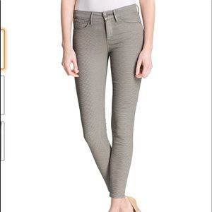 NWT Habitual  Coated Taupe “ Grace” python skinny